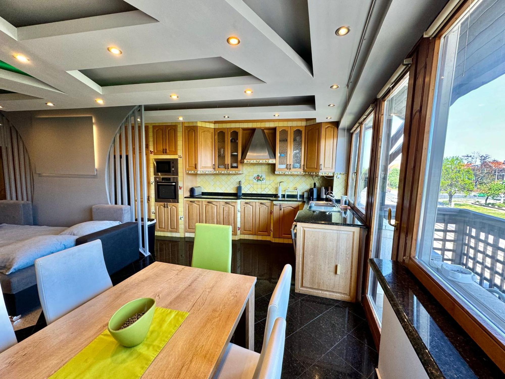 Bem Apartman เดเบรตเซน ภายนอก รูปภาพ