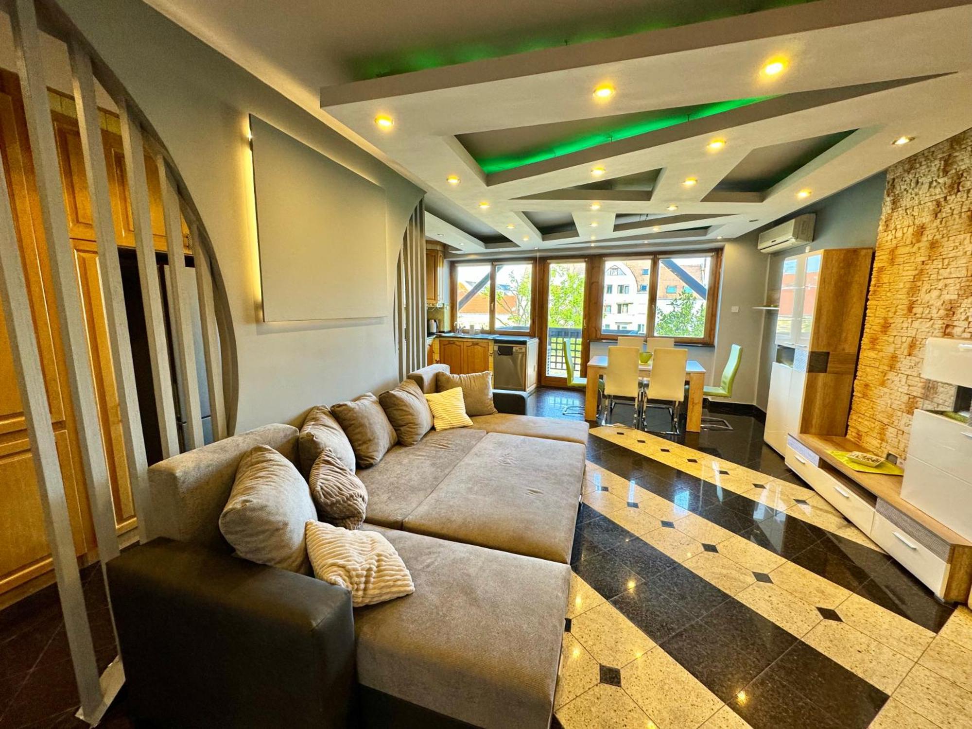 Bem Apartman เดเบรตเซน ภายนอก รูปภาพ